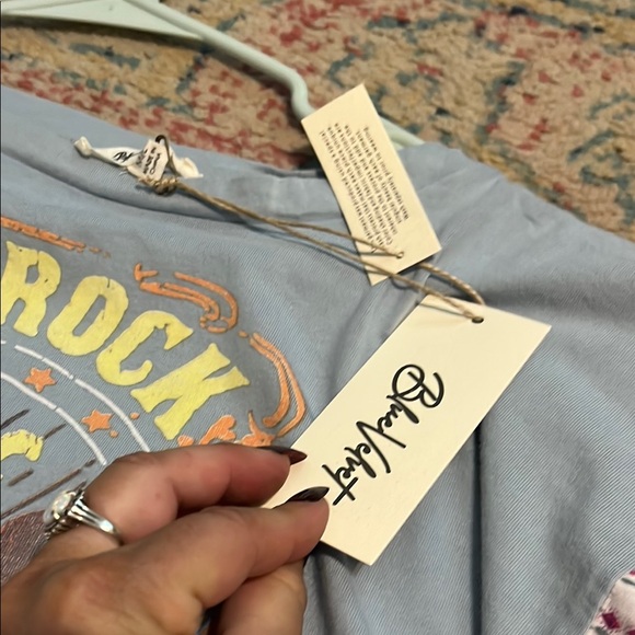 Upcycled kantha kid rock tee top m/l crazy oversized nwt boho graphic - Picture 3 of 5